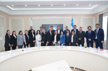 Delegáció Üzbegisztánban