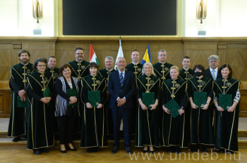 A Debreceni Egyetem új professzorait köszöntötték 