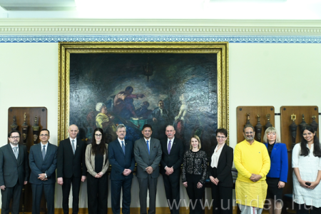 Indiai nagykövet ájurvéda