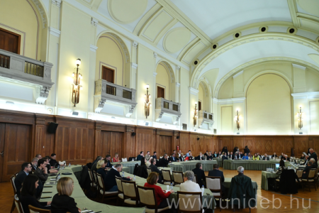 Szenátus 2026. február