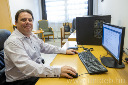 Több évtizedes problémát oldott meg a Debreceni Egyetem matematikusa 20260217