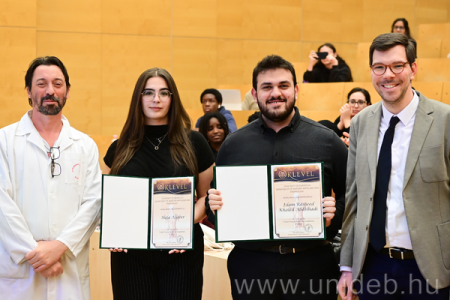 Tehetséges hallgatóit díjazta az ÁOK 