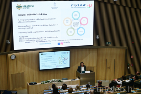 Fejlődő palliatív ellátás a Klinikai Központban