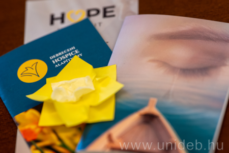 Méltóság az élet végén: országos kutatás mérte fel a hospice-ellátás társadalmi megítélését 20260312