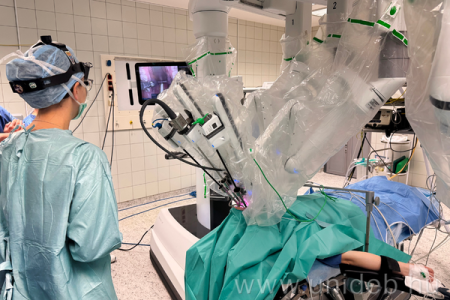 Robotasszisztált sebészet és innovatív eljárások a Fül-Orr-Gégészeti Klinikán  