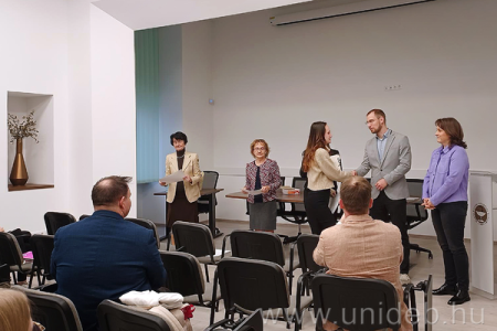 A DE GYTK hallgatója a díjátadó ünnepségen