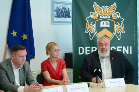 Sajtótájékoztató a GTK érettségi felkészítőjéről